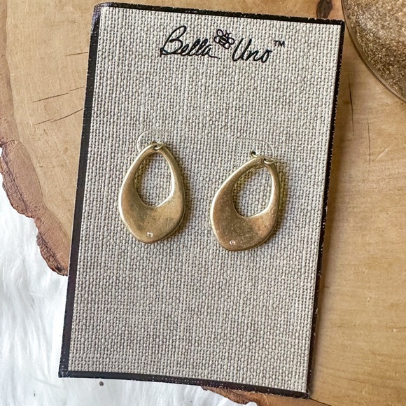 BELLA UNO Mod/Contemporary Open Teardrop Silver 1.6" Dangle Earrings NEW! - Picture 3 of 4